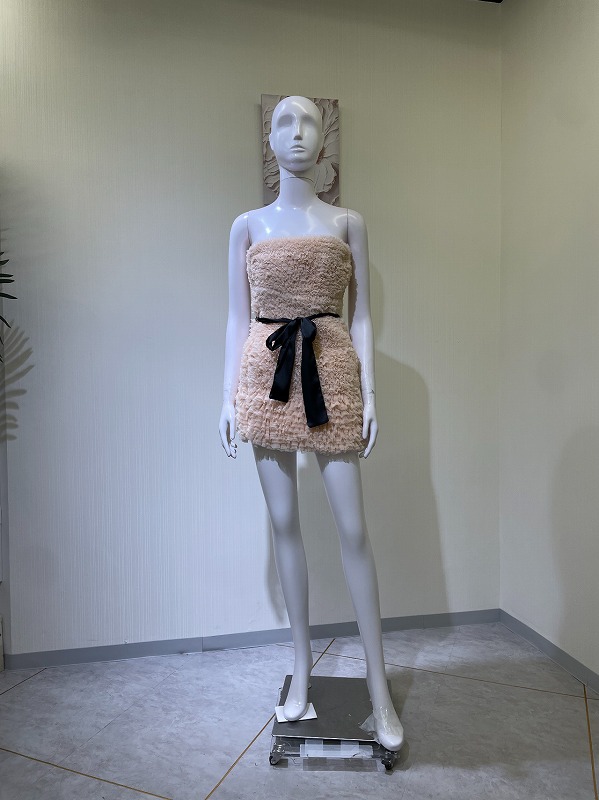 【中古ドレス 4102】フリンジレース×ウエストリボンタイトマイクロミニドレス ピンクベージュ【ELISABETTA FRANCHI】
